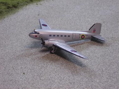 AA30013 Douglas Dakota IV KNa,No.24 RAF 1/144 Scale